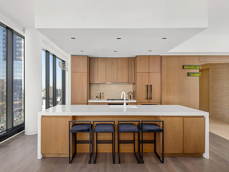 570 Broome St #PHB — Photo 6