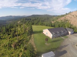 100 Lakeview Ln, Saint Maries, ID 83861