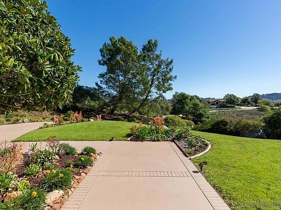 3rd image of 13012 Solera Way