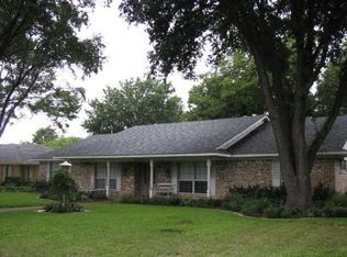 3437 Webb Garden Dr, Dallas, TX 75229