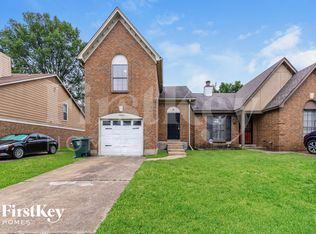 5885 Ridgehill Dr, Memphis, TN 38141