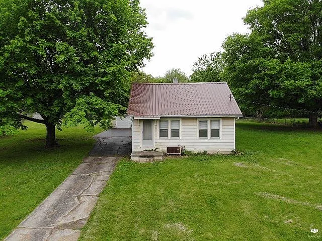 5455 Melwood Ave photo 1