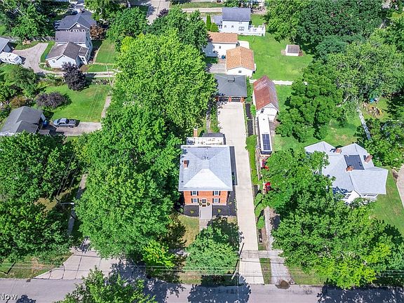 4th image of 318 Courtland St
