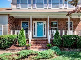 420 Conover Dr, Hillsborough, NJ 08844