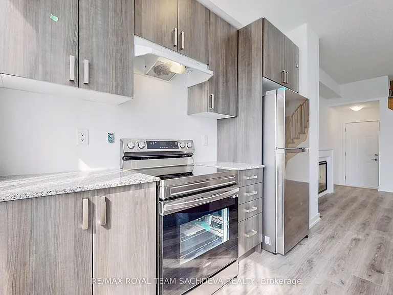 73 Pine Gate Pl — Photo 10