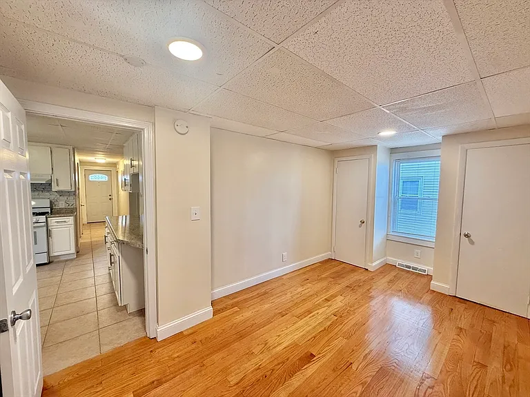 35 Highland Ave #1 — Photo 19