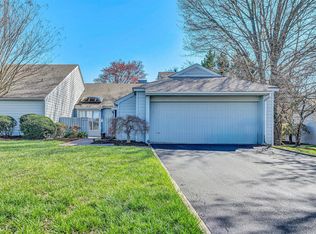 2533 S Clearing Rd, Salem, VA 24153