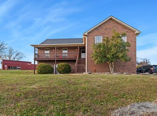 699 Puckett Rd, Watertown, TN 37184