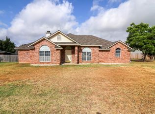 216 Lost Oaks Dr, Waco, TX 76705