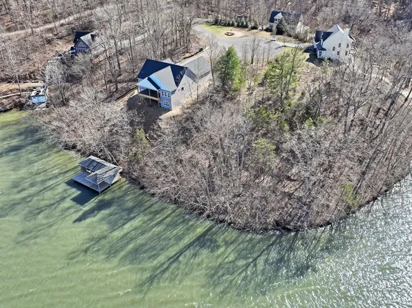 6 Lake Knoll Rd, Union Hall, VA 24176