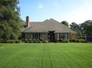 1002 Normandy Dr, West Memphis, AR 72301