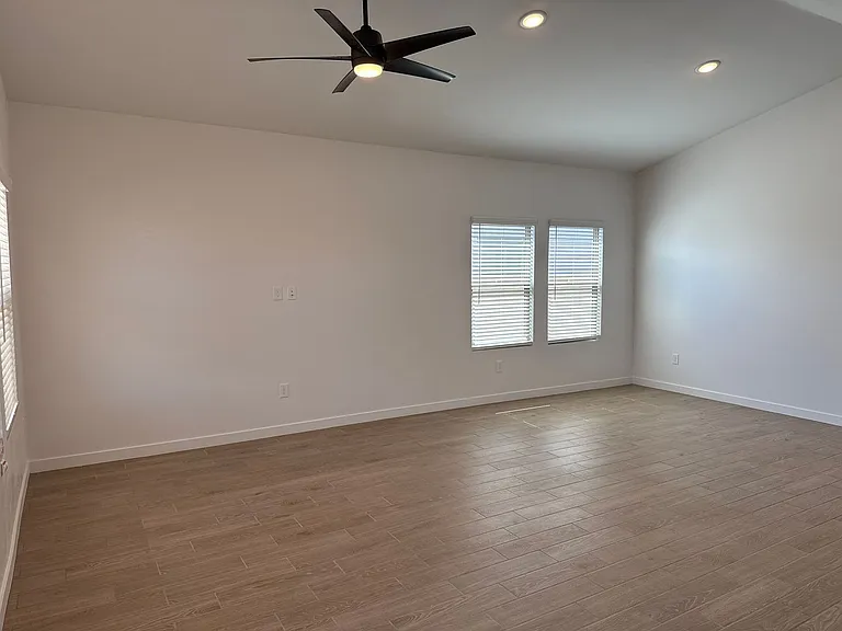 40515 W Chambers Dr — Photo 40