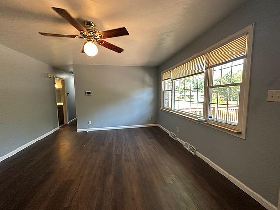 5th image of 3538 E Brunswick Ave