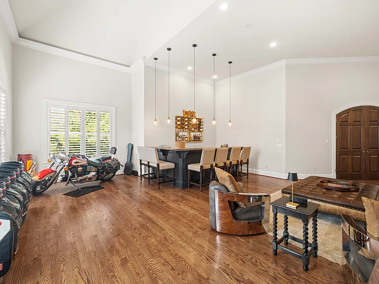 937 Travelers Ct — Photo 46