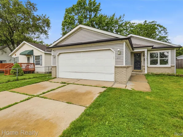 421 1st Ave, Pontiac, MI 48340