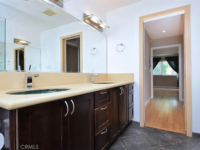 1230 Horn Ave #414 — Photo 25