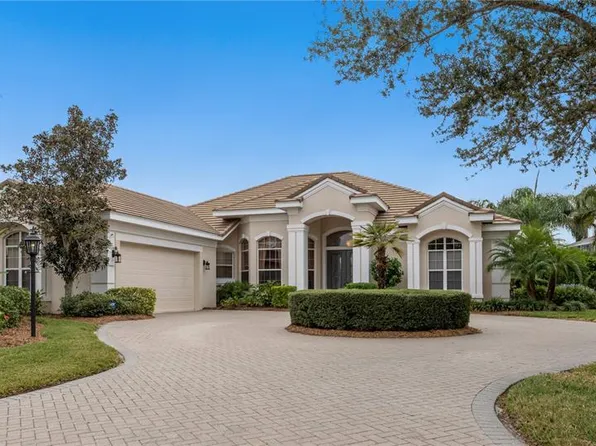 6910 Langley Pl, University Park, FL 34201