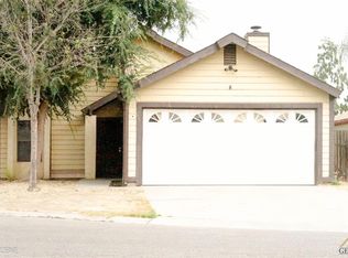 3404 Starwood Ln, Bakersfield, CA 93309