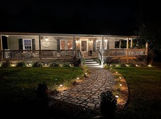 308 Fay Lee Dr, Blairs, VA 24527