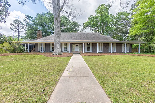 3806 Pecan Dr Photo 1