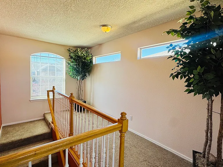7201 Natalie Janae Ln NE — Photo 9