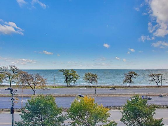 3rd image of 1440 N Lake Shore Dr APT 5D