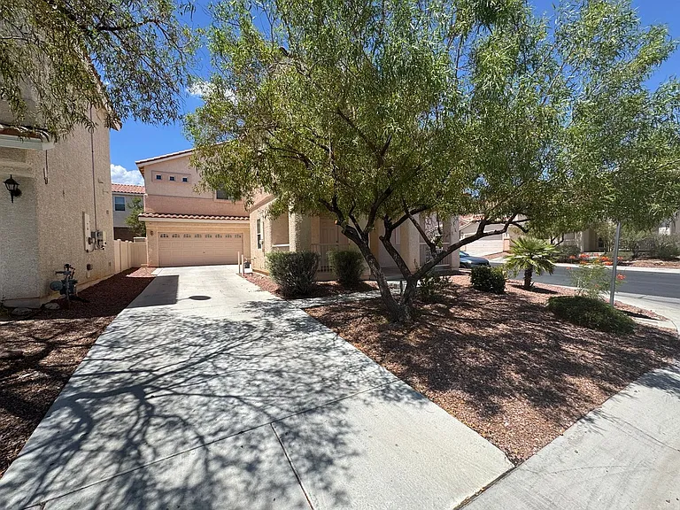 9469 Thatched Sunlight Ct — Photo 2