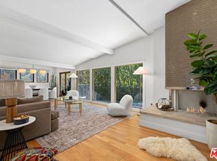 2601 Nichols Canyon Rd, Los Angeles, CA 90046