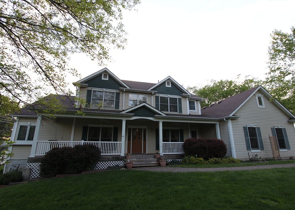 1st image of 915 Oge Ave
