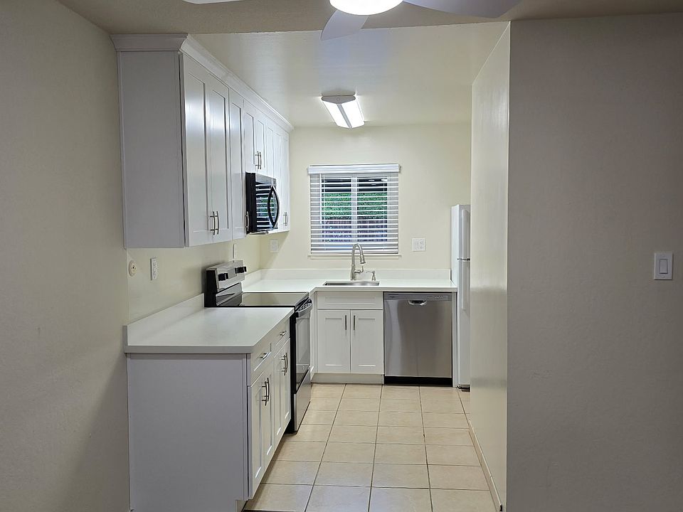 1st image of 1034 Colorado Ave