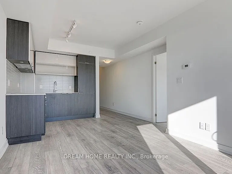 159 Wellesley St E #3304 — Photo 16