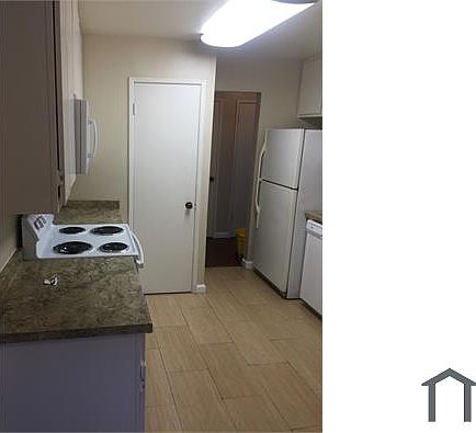 4th image of 150 Damsen Dr
