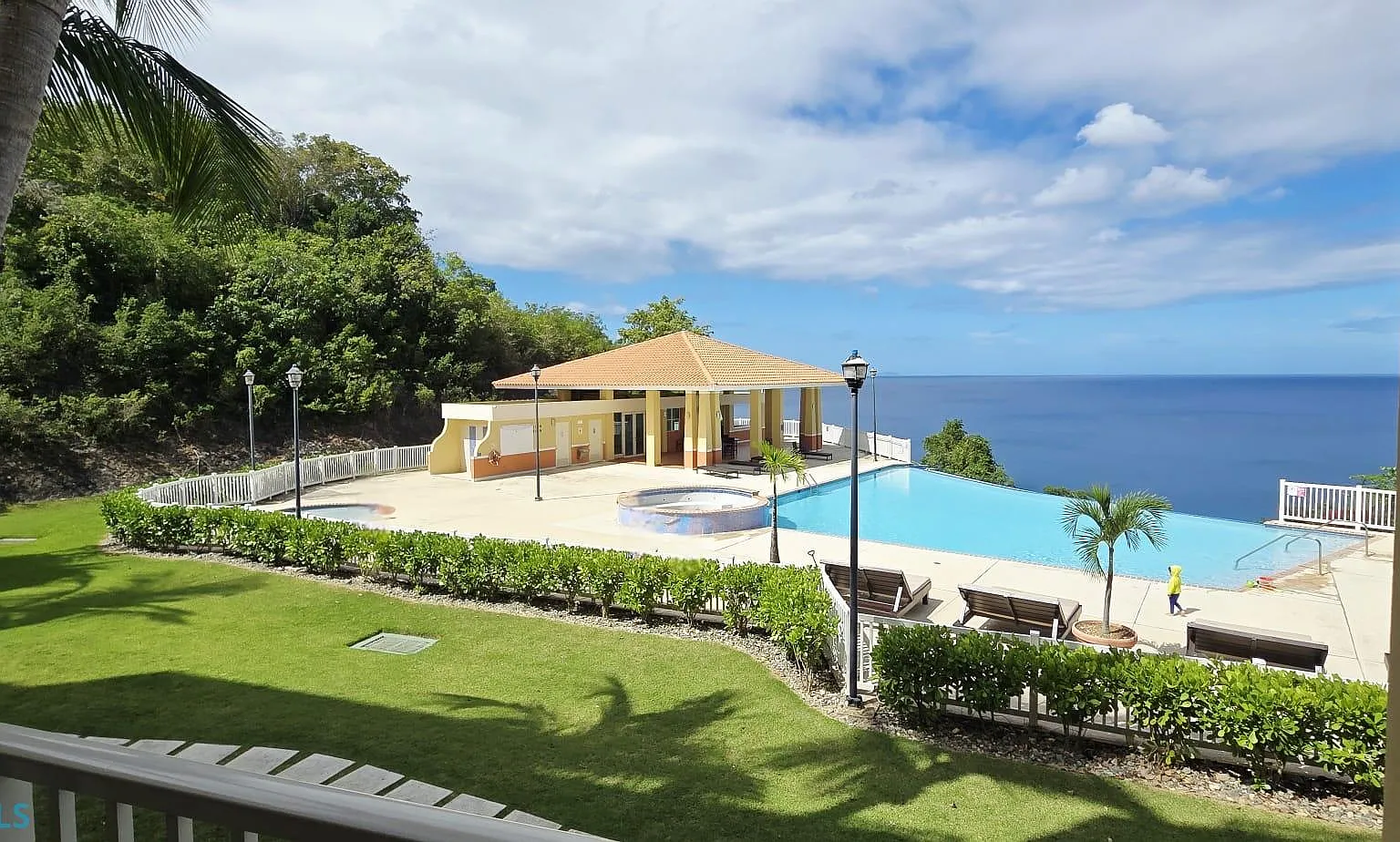 Puerta Del Mar (Condominio) — Photo 1