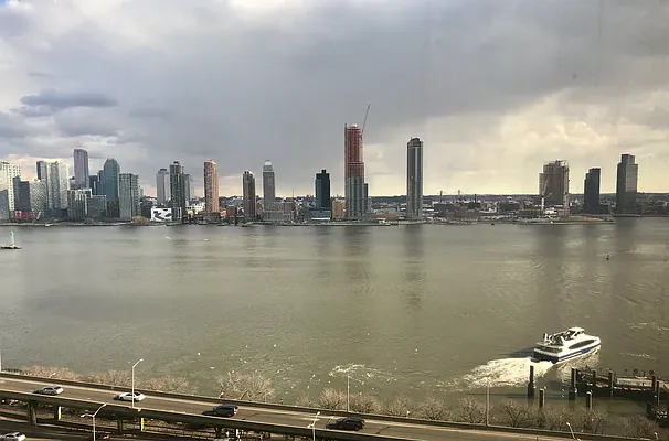 Rented by Corcoran | media 32