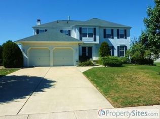 17 Thackery Rd, Hainesport, NJ 08036