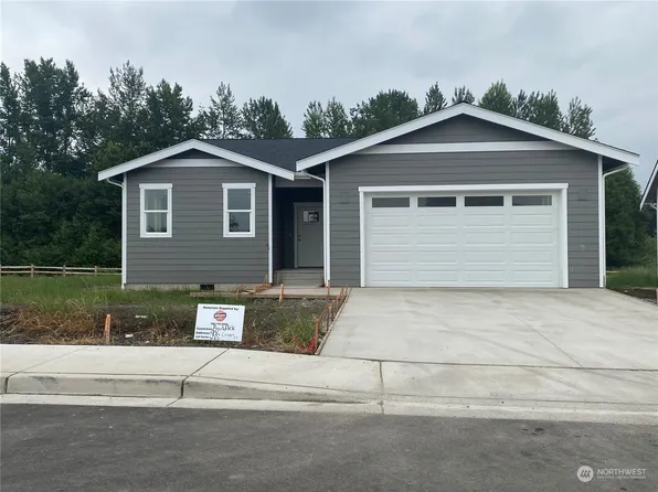 906 Crimson Court, Nooksack, WA 98276