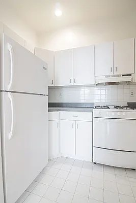 Rented by Keller Williams NYC | media 22