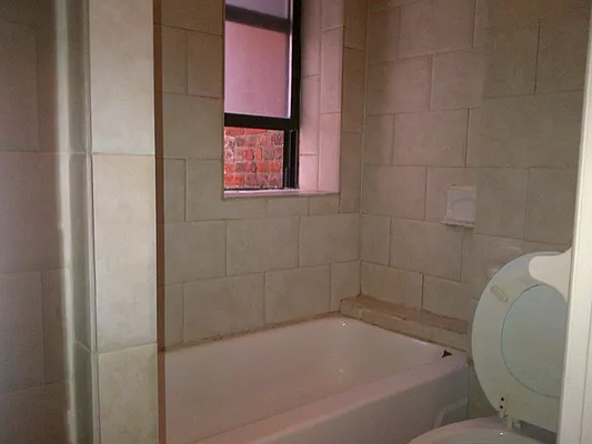 Rented by Meyerson Management | media 7