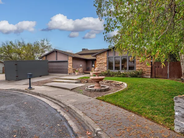 1242 SW 11th Ave, Ontario, OR 97914