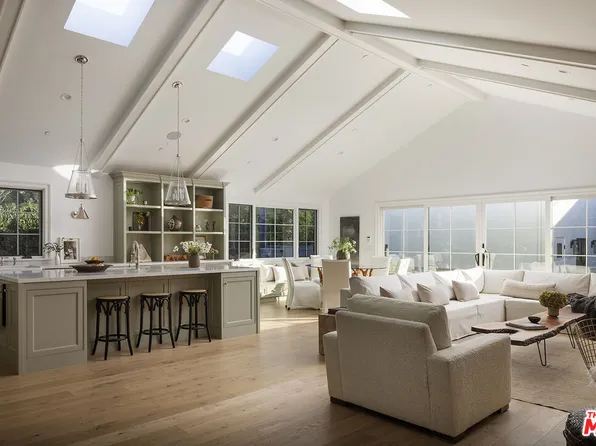 2515 Marguerita Ave, Santa Monica, CA 90402