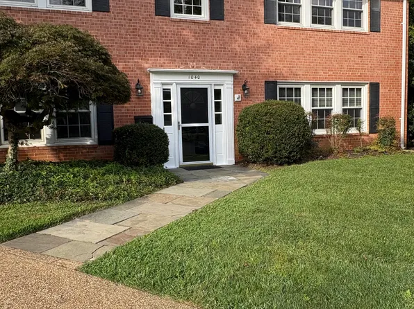 1040 Warbler Pl, Mc Lean, VA 22101