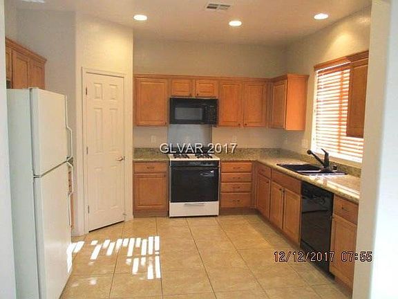 2nd image of 7101 Estrella De Mar Ave