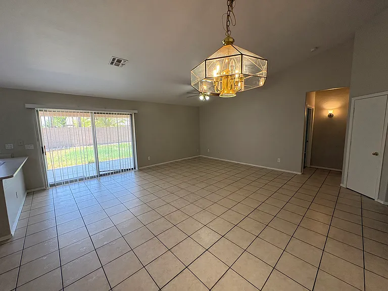 13303 W Desert Rock Dr — Photo 5