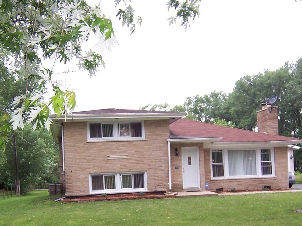 1st image of 15638 Clyde Ave