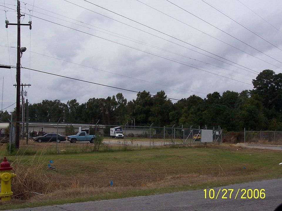 1 Acre (Zoned P-B-G)