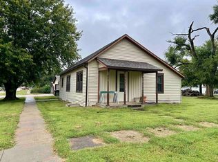 545 4th Ave, Fairmont, NE 68354