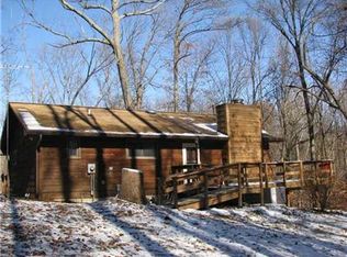 11076 Hillside Dr, Cloverdale, IN 46120