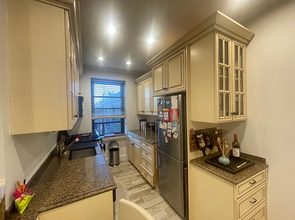 21-18 79th St #2