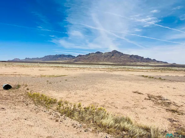 1 Cortez Rd SE, Deming, NM 88030