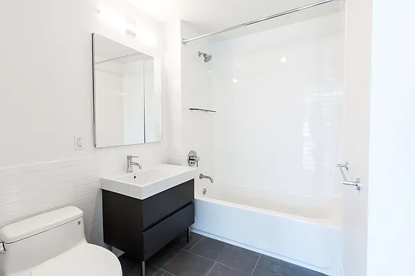 Rented by Two Trees | media 25